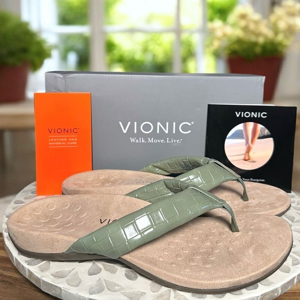 Vionic Layne Orthotic Sandals Sage Green Woven Women’s 11 W NIB